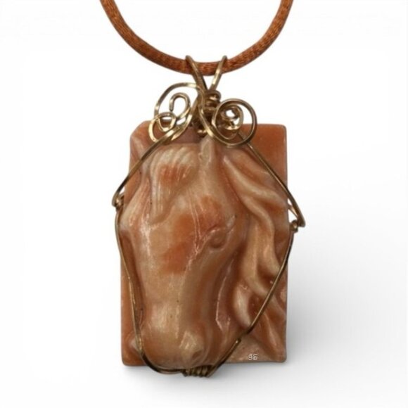 Vintage Hand-Carved & Wire-Wrapped Red Jasper Stone Horse Head Pendant Necklace - Picture 10 of 11